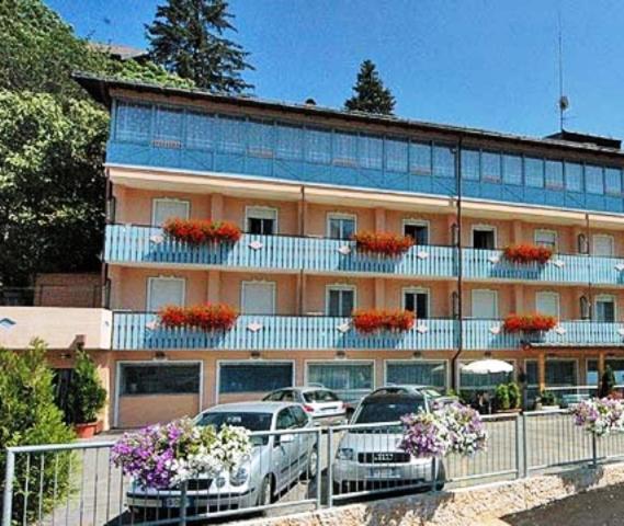 Hotel Piancastello Andalo Exteriör bild