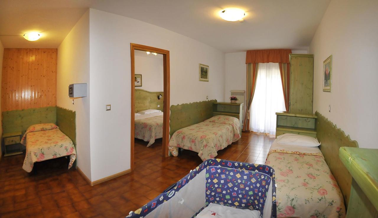 Hotel Piancastello Andalo Exteriör bild